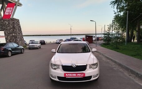 Skoda Superb III рестайлинг, 2012 год, 1 150 000 рублей, 3 фотография