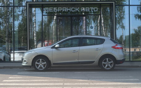 Renault Megane III, 2011 год, 725 000 рублей, 2 фотография