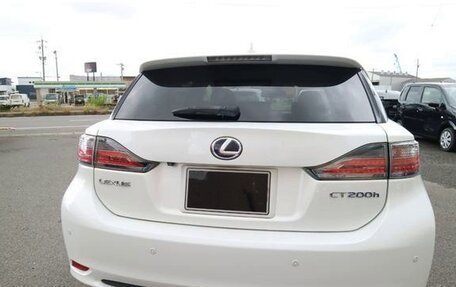 Lexus CT I рестайлинг, 2013 год, 1 150 000 рублей, 4 фотография