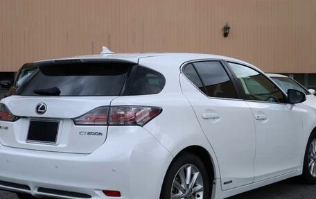Lexus CT I рестайлинг, 2013 год, 1 150 000 рублей, 8 фотография