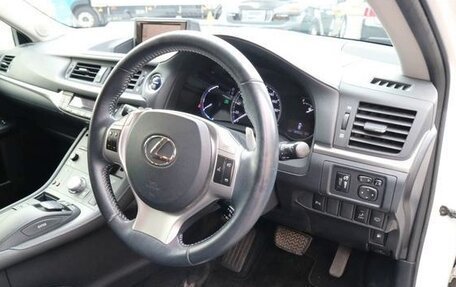 Lexus CT I рестайлинг, 2013 год, 1 150 000 рублей, 15 фотография