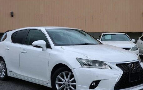Lexus CT I рестайлинг, 2013 год, 1 150 000 рублей, 6 фотография