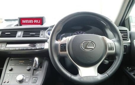 Lexus CT I рестайлинг, 2013 год, 1 150 000 рублей, 14 фотография