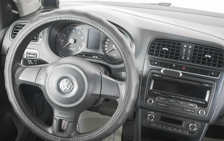 Volkswagen Polo VI (EU Market), 2012 год, 739 000 рублей, 13 фотография