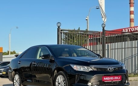 Toyota Camry, 2015 год, 2 097 000 рублей, 2 фотография