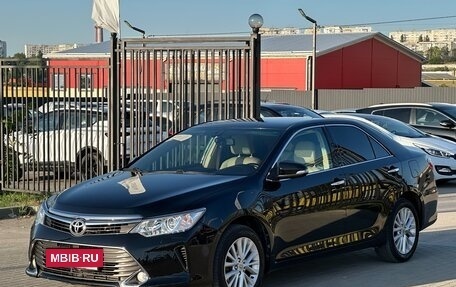 Toyota Camry, 2015 год, 2 097 000 рублей, 9 фотография