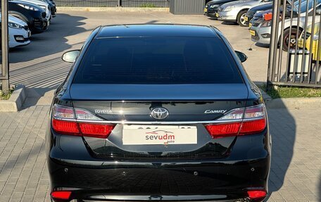 Toyota Camry, 2015 год, 2 097 000 рублей, 18 фотография