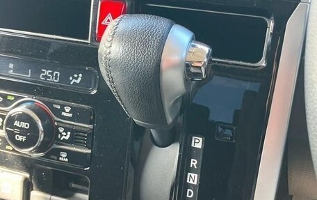 Toyota Roomy I, 2022 год, 980 000 рублей, 16 фотография