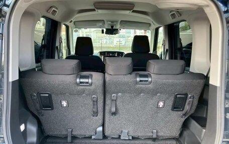 Toyota Roomy I, 2022 год, 980 000 рублей, 26 фотография