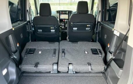 Toyota Roomy I, 2022 год, 980 000 рублей, 27 фотография