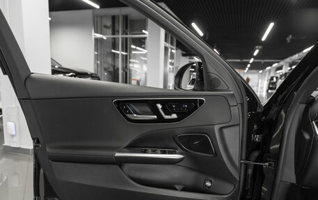 Mercedes-Benz C-Класс, 2023 год, 5 900 000 рублей, 24 фотография