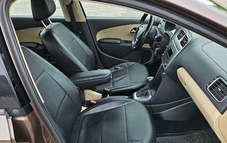 Volkswagen Polo VI (EU Market), 2016 год, 1 350 000 рублей, 11 фотография