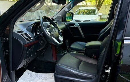 Toyota Land Cruiser Prado 150 рестайлинг 2, 2017 год, 4 500 000 рублей, 7 фотография