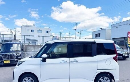 Toyota Roomy I, 2023 год, 690 000 рублей, 6 фотография