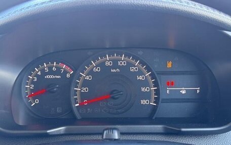 Toyota Roomy I, 2023 год, 690 000 рублей, 24 фотография