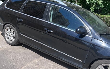 Volkswagen Passat B6, 2007 год, 605 000 рублей, 2 фотография