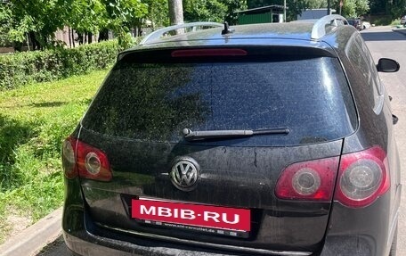 Volkswagen Passat B6, 2007 год, 605 000 рублей, 3 фотография