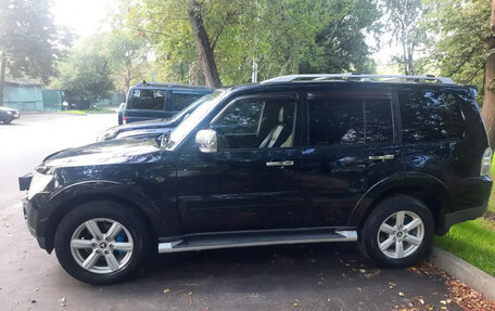 Mitsubishi Pajero IV, 2008 год, 1 450 000 рублей, 4 фотография