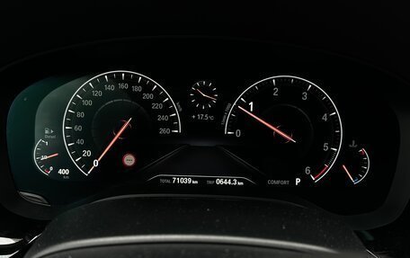 BMW 5 серия, 2019 год, 4 600 000 рублей, 13 фотография