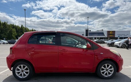 Toyota Yaris III рестайлинг, 2006 год, 525 000 рублей, 4 фотография