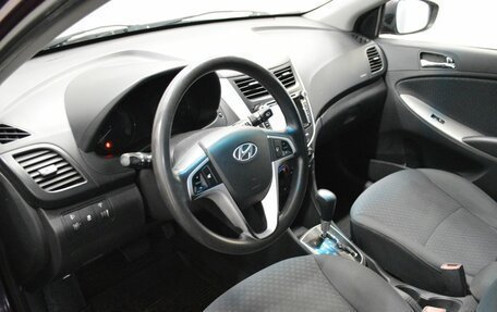 Hyundai Solaris II рестайлинг, 2011 год, 612 000 рублей, 10 фотография