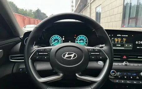 Hyundai Elantra, 2022 год, 1 570 500 рублей, 9 фотография