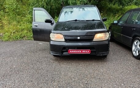 Nissan Cube II, 2001 год, 225 000 рублей, 1 фотография