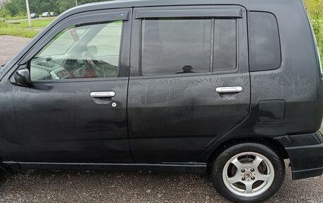 Nissan Cube II, 2001 год, 225 000 рублей, 4 фотография