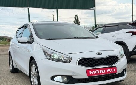 KIA cee'd III, 2014 год, 1 075 000 рублей, 3 фотография
