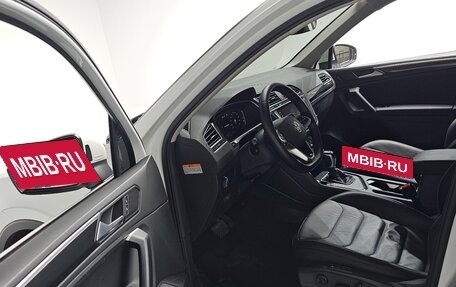 Volkswagen Tiguan II, 2021 год, 2 950 000 рублей, 9 фотография
