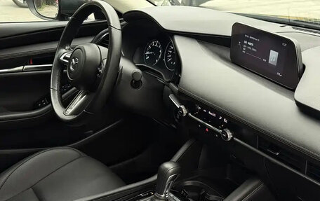Mazda 3, 2023 год, 1 400 000 рублей, 12 фотография