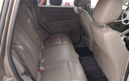 Jeep Grand Cherokee, 2005 год, 930 000 рублей, 13 фотография