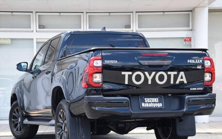 Toyota Hilux VIII, 2024 год, 4 200 000 рублей, 8 фотография