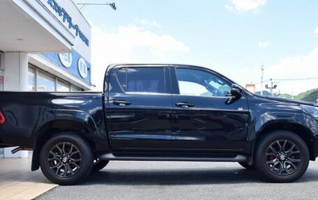 Toyota Hilux VIII, 2024 год, 4 200 000 рублей, 9 фотография