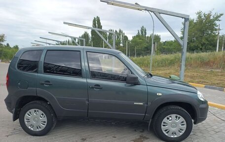 Chevrolet Niva I рестайлинг, 2015 год, 625 000 рублей, 9 фотография