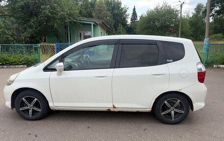 Honda Fit III, 2005 год, 400 000 рублей, 7 фотография