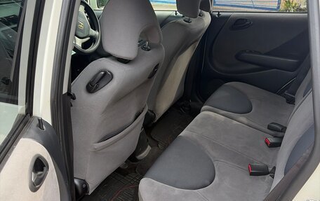 Honda Fit III, 2005 год, 400 000 рублей, 10 фотография