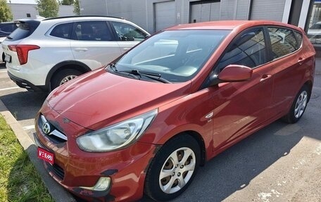 Hyundai Solaris II рестайлинг, 2012 год, 699 000 рублей, 1 фотография