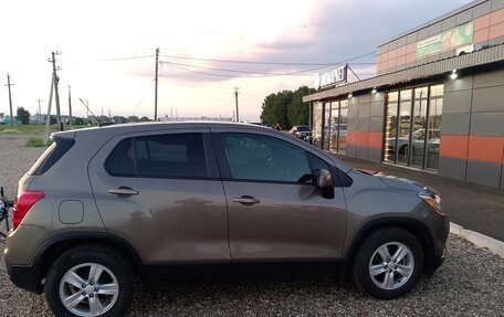 Chevrolet Trax, 2020 год, 1 295 000 рублей, 4 фотография