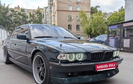 BMW 7 серия, 1995 год, 890 000 рублей, 13 фотография