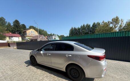 KIA Rio IV, 2019 год, 1 350 000 рублей, 5 фотография