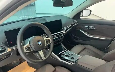 BMW 3 серия, 2022 год, 3 700 000 рублей, 10 фотография