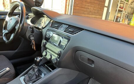 Skoda Octavia, 2015 год, 1 220 000 рублей, 18 фотография