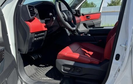 Toyota Tundra, 2023 год, 12 000 000 рублей, 12 фотография