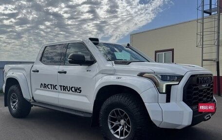 Toyota Tundra, 2023 год, 12 000 000 рублей, 3 фотография