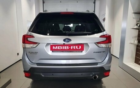 Subaru Forester, 2019 год, 3 150 000 рублей, 5 фотография