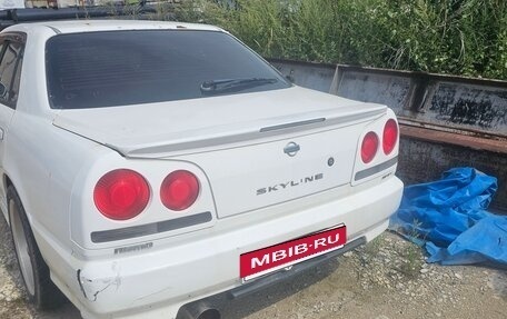 Nissan Skyline, 1998 год, 930 000 рублей, 4 фотография