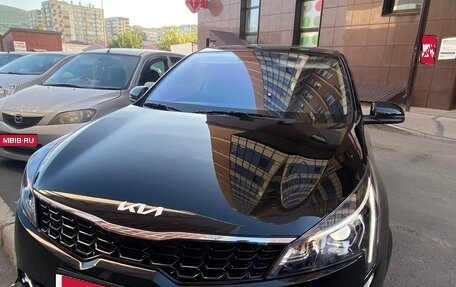 KIA Rio IV, 2021 год, 1 850 000 рублей, 1 фотография