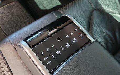 Toyota Camry, 2022 год, 2 700 000 рублей, 8 фотография