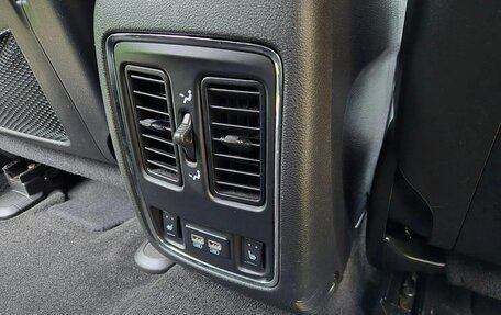 Jeep Grand Cherokee, 2014 год, 2 500 000 рублей, 21 фотография